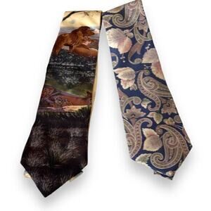 Lot of 2 Men’s 427 Van Heusen 100% Silk Vintage Novelty Work Ties Lions Paisley